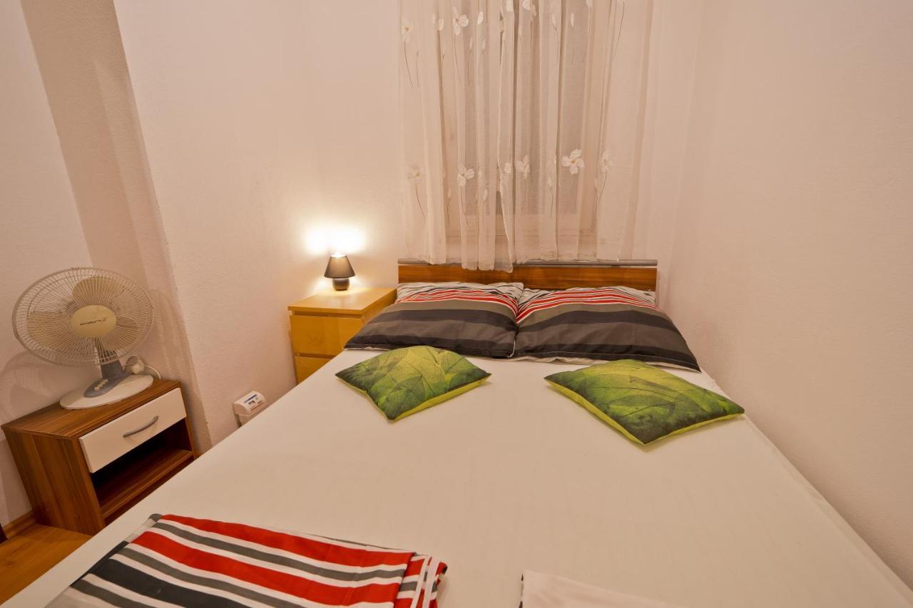 Villa Twins Markovic Пула Экстерьер фото